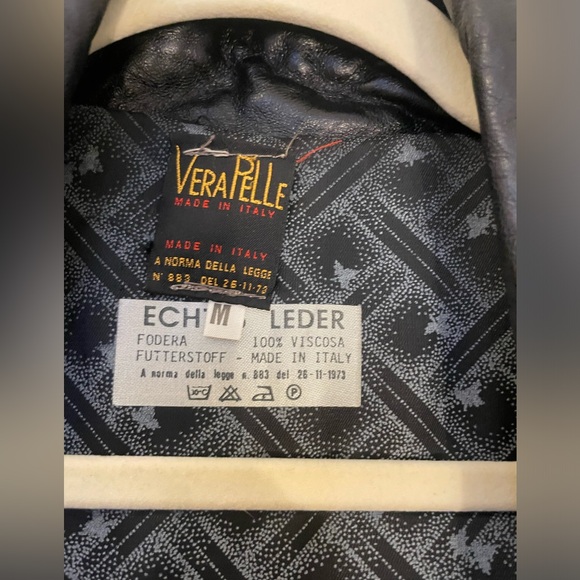 Black leather trench coat - Picture 5 of 12